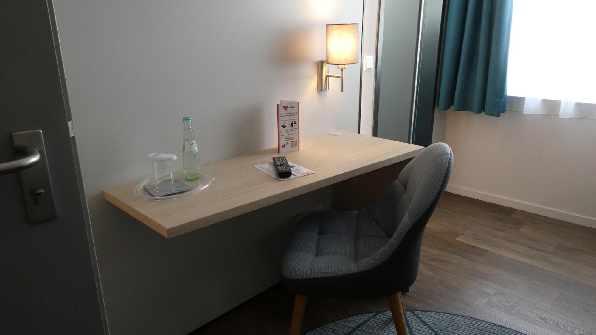 Cvjm Duesseldorf Hotel & Tagung Екстериор снимка