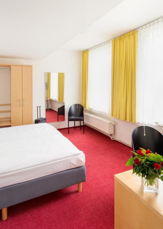 Cvjm Duesseldorf Hotel & Tagung Екстериор снимка